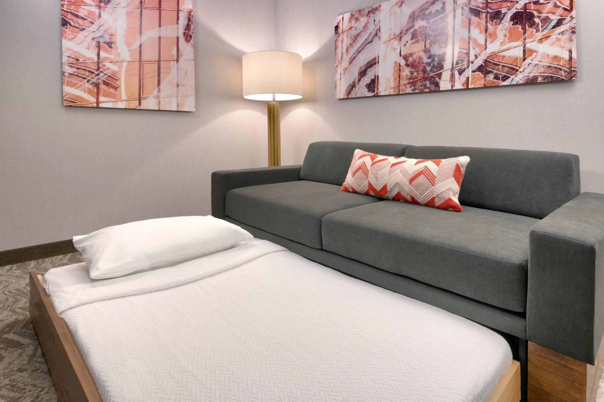 Springhill Suites By Marriott Salt Lake City Sugar House Екстериор снимка